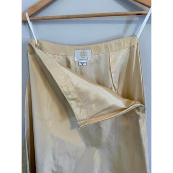 Vintage Vera Wang Shimmer Champaign Tafeta Skirt - Size 6 - Excellent Condition - Picture 5 of 6